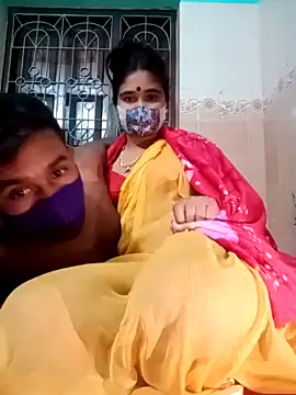 Snapshot of Sexy-Couple20 chatting on 01.17.25 Sexy-Couple20 online show from 01.17.25