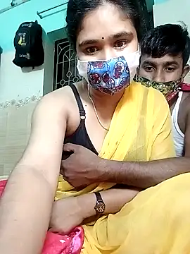 Snapshot of Sexy-Couple20 chatting on 01.26.25 Sexy-Couple20 online show from 01.26.25