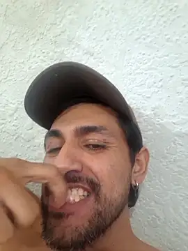 Snapshot of ABRAHAMBOLENA chatting on 04.10.26 ABRAHAMBOLENA online show from 04.10.26