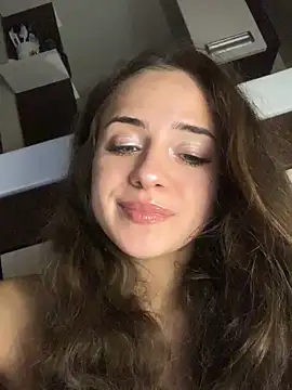 Snapshot of GeraBoobsi chatting on 11.29.25 GeraBoobsi online show from 11.29.25