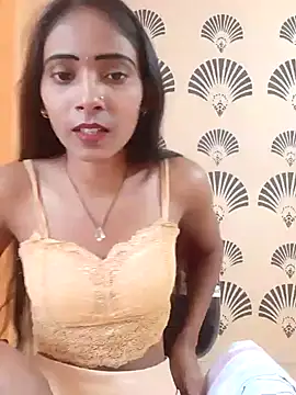 Snapshot of Divya-2007 chatting on 02.19.25 Divya-2007 online show from 02.19.25