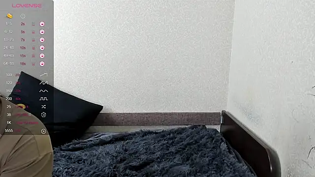 Snapshot of Browni_Kiss chatting on 01.26.25 Browni Kiss online show from 01.26.25