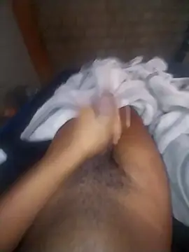 Snapshot of LaneYam chatting on 04.12.26 LaneYam online show from 04.12.26