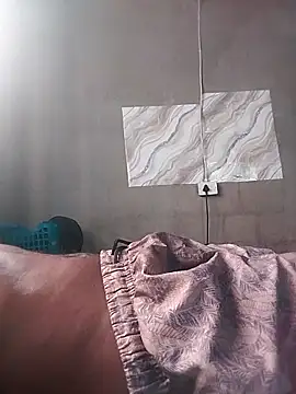 Snapshot of LaneYam chatting on 04.15.26 LaneYam online show from 04.15.26