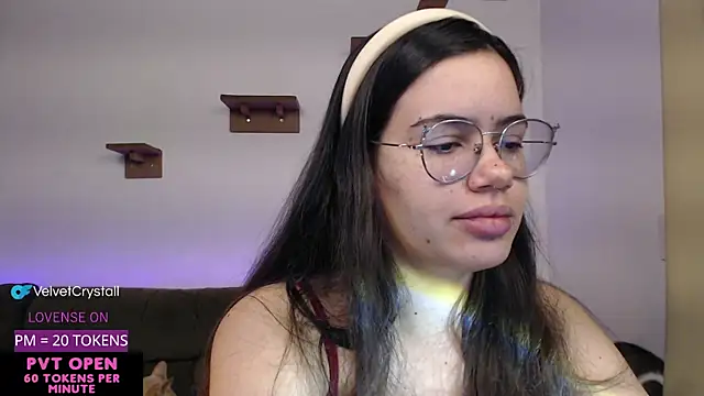 crystalll room online show from 11.09.25