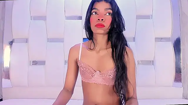 BriannaRoses online show from 11.07.25