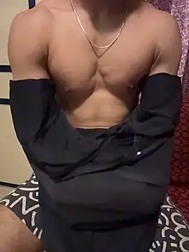 Snapshot of hot_hunk_boy chatting on 06.06.26 hot hunk boy online show from 06.06.26