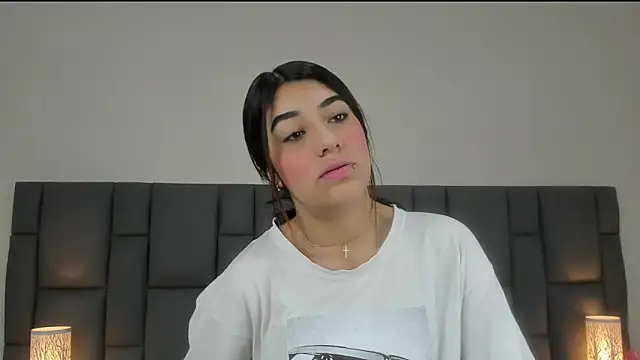 JuliiSweetie online show from 03.07.25