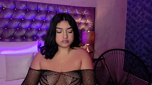 Camila Mason online show from 11.20.25