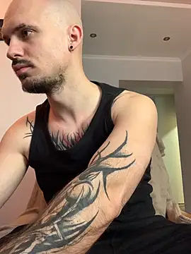 AssHunter4k online show from 11.26.25