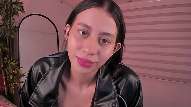 hannah brady online show from 02.20.25