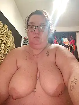 diosacurvy1984 online show from 03.17.26