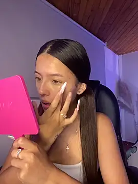 Sofia18 pinkk online show from 04.05.26