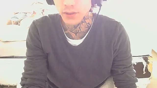 Snapshot of smokingink chatting on 07.23.26 smokingink online show from 07.23.26