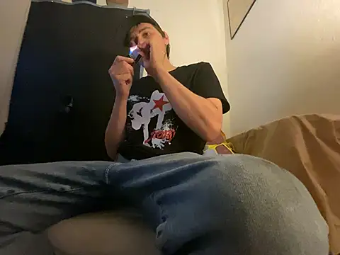 Snapshot of almighty_d chatting on 01.16.26 almighty d online show from 01.16.26