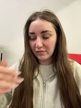 KiraBarlows online show from 02.26.26