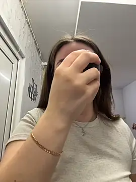 KiraBarlows online show from 03.19.26