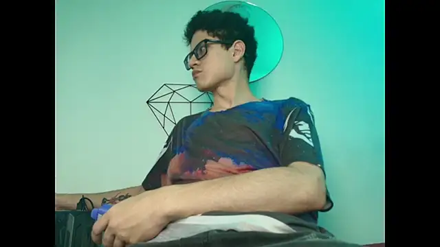 wolfandsky online show from 10.24.25