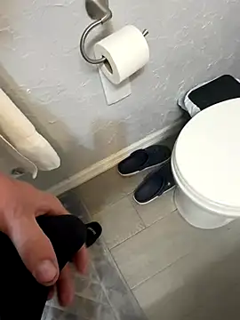 Snapshot of Diegoalejandro0Oo chatting on 10.05.25 Diegoalejandro0Oo online show from 10.05.25