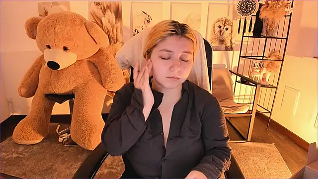 DiaAngell online show from 01.06.26