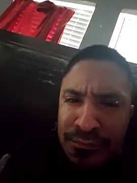 Burrrucecold00 online show from 02.14.25