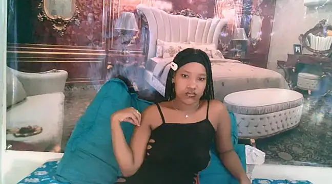 Snapshot of EroticSexyPrada chatting on 01.17.25 EroticSexyPrada online show from 01.17.25