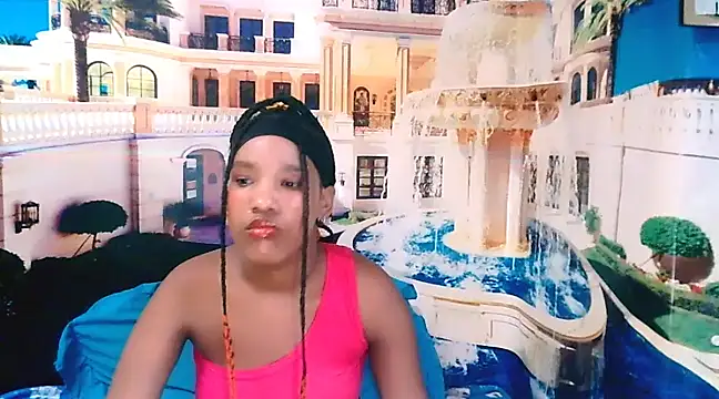 Snapshot of EroticSexyPrada chatting on 01.22.25 EroticSexyPrada online show from 01.22.25