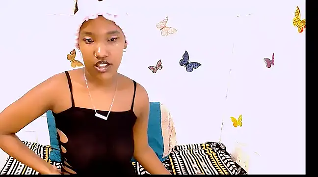 Snapshot of EroticSexyPrada chatting on 03.06.25 EroticSexyPrada online show from 03.06.25