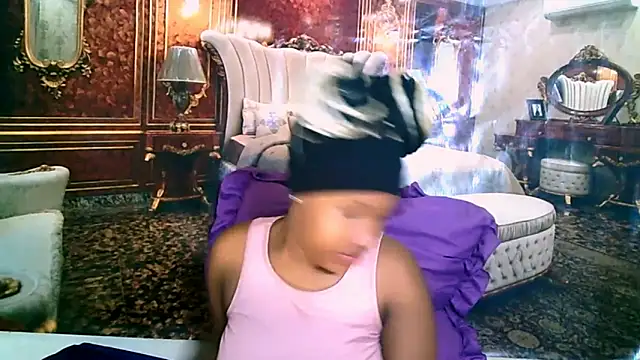 Snapshot of EroticSexyPrada chatting on 02.03.26 EroticSexyPrada online show from 02.03.26