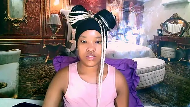 Snapshot of EroticSexyPrada chatting on 02.03.26 EroticSexyPrada online show from 02.03.26