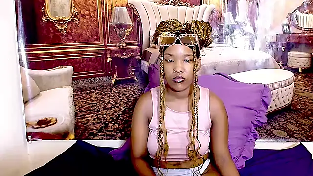 Snapshot of EroticSexyPrada chatting on 02.23.26 EroticSexyPrada online show from 02.23.26