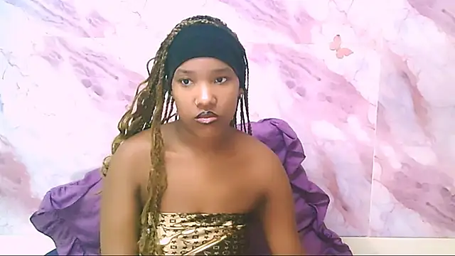 Snapshot of EroticSexyPrada chatting on 02.25.26 EroticSexyPrada online show from 02.25.26