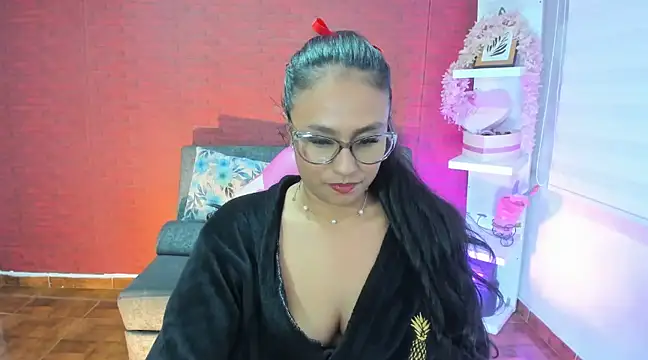 kataleya amaya online show from 03.18.25