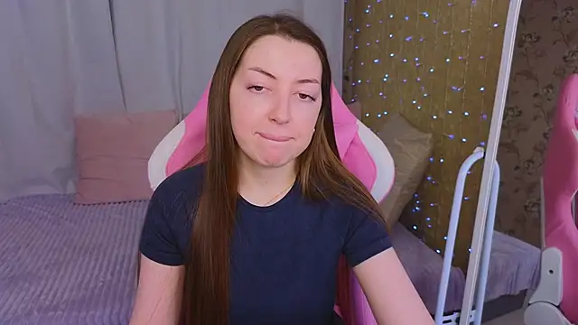 Ann moon   online show from 02.09.25