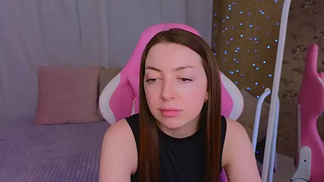 Ann moon   online show from 02.22.25