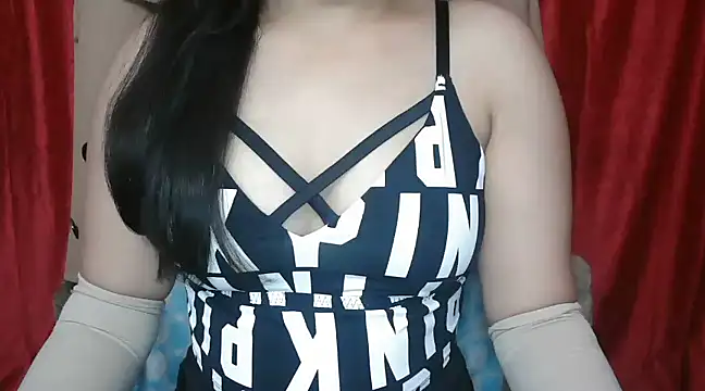 Heavenly Gurl online show from 02.16.25