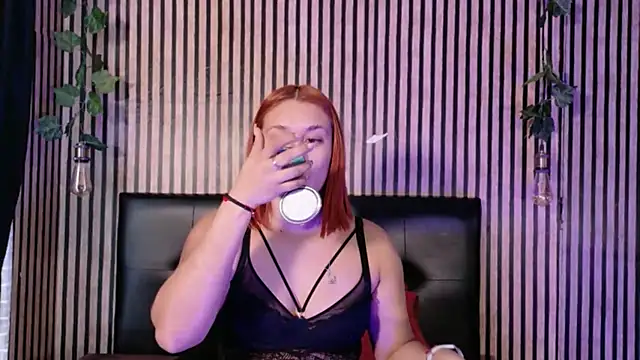 Sophie new25 online show from 11.14.25