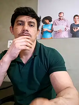 Snapshot of casaputo41 chatting on 01.30.25 casaputo41 online show from 01.30.25