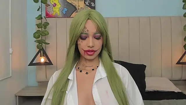 Paulina Lopezz online show from 10.15.25