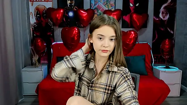 Snapshot of RayWillliams chatting on 02.21.25 RayWillliams online show from 02.21.25