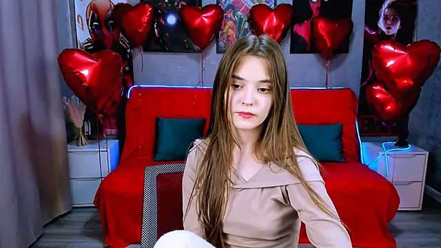 Snapshot of RayWillliams chatting on 03.08.25 RayWillliams online show from 03.08.25