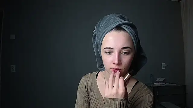 Eva Gloryy online show from 03.15.25