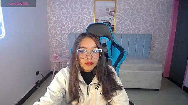 kassandra ch  online show from 01.27.25