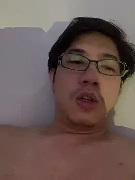 Snapshot of chanentino2 chatting on 02.16.25 chanentino2 online show from 02.16.25