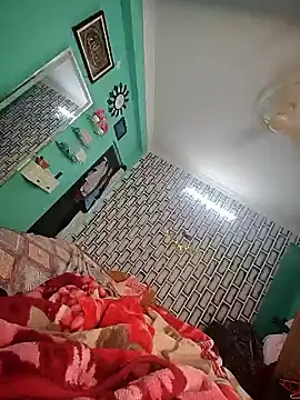 Snapshot of shaikhu chatting on 02.26.25 shaikhu online show from 02.26.25