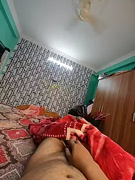 Snapshot of shaikhu chatting on 02.28.25 shaikhu online show from 02.28.25