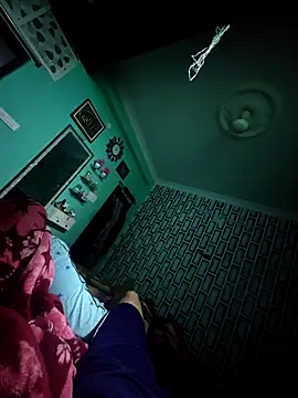 Snapshot of shaikhu chatting on 09.20.25 shaikhu online show from 09.20.25