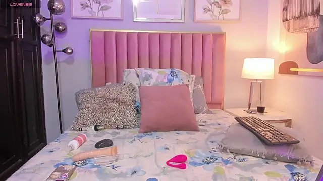 ValerieJones 1 online show from 03.06.25