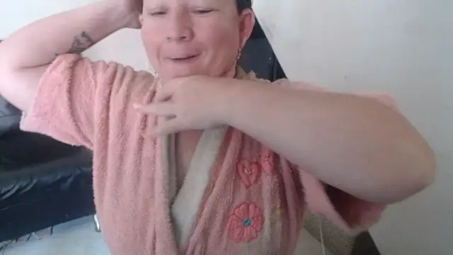 Yohis Kiut25 online show from 09.11.25