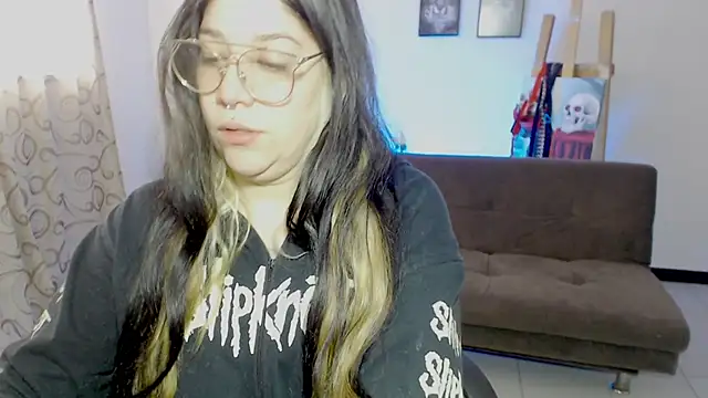 sharonnleon online show from 11.07.25